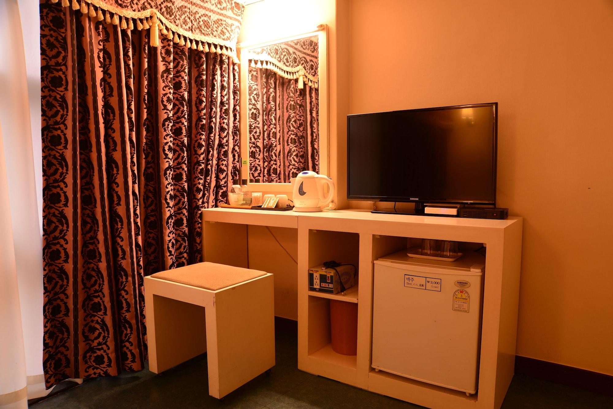 New Korea Hotel Сеул Экстерьер фото